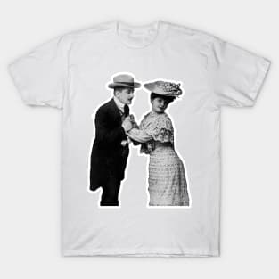 Romantic couple vintage valentine's day T-Shirt